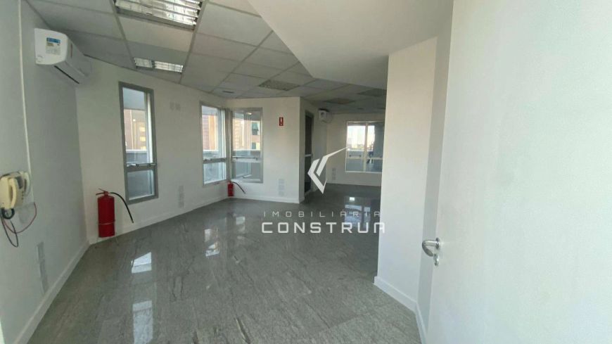 Sala à venda, Cambuí - Campinas/SP