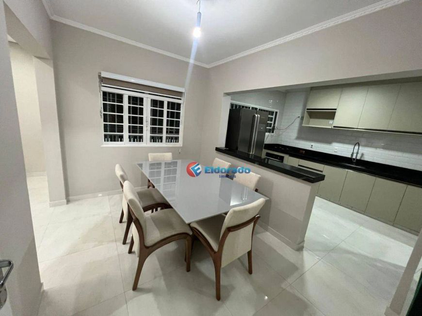 Casa com 4 dormitórios à venda, 240 m² por R$ 800.000,00 - Jardim New York - Campinas/SP