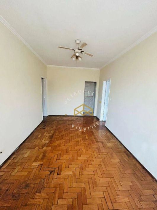 ÓTIMA CASA À VENDA EM CAMPINAS ESPAÇOSA E COM EDÍCULA! NÃO ACEITA FINANCIAMENTO.