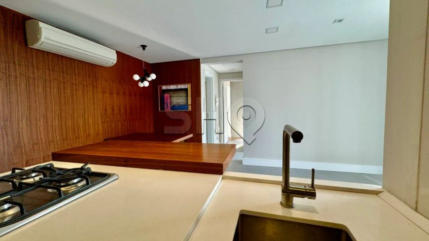 Apartamento na Vila Romana com 2 dormitórios