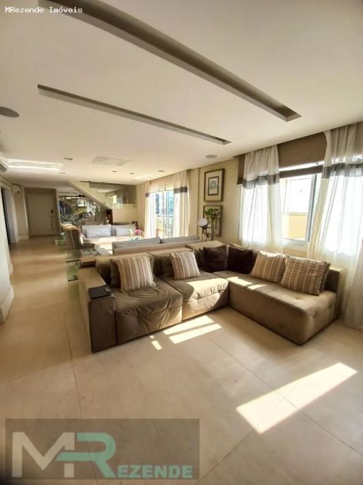 Cobertura Duplex no Cambuí