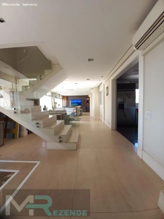 Cobertura Duplex no Cambuí