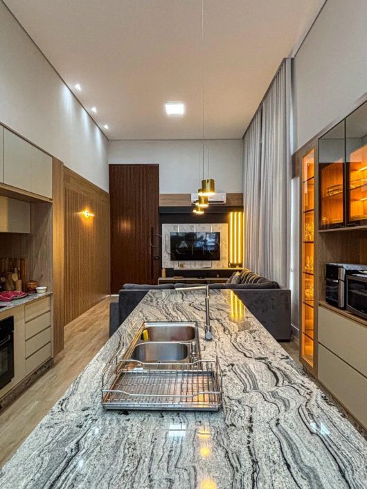 Casa à venda em Campinas, Swiss Park, com 4 suítes, com 225 m²