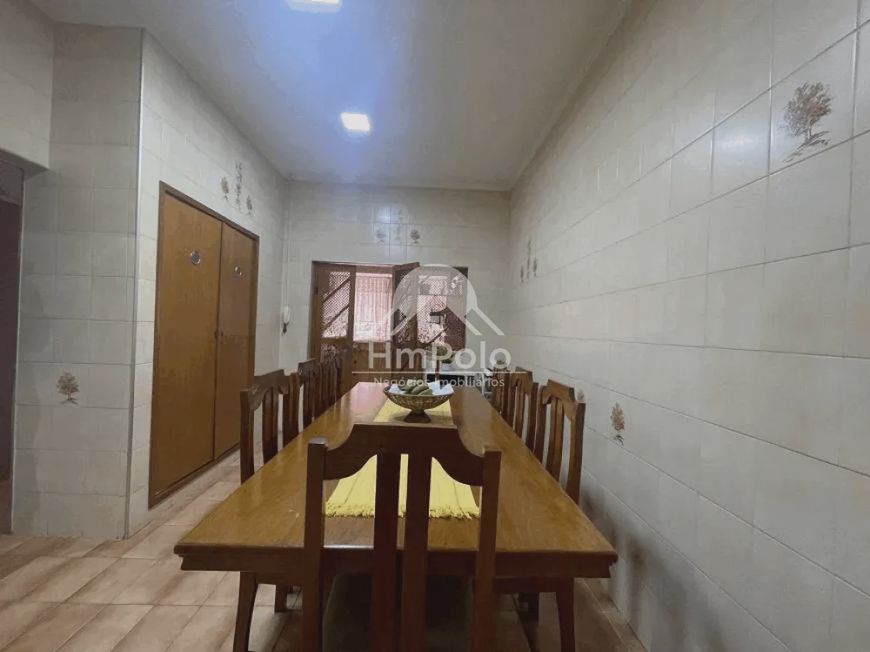 CASA À VENDA COM 3 QUARTOS, 1 SUÍTE E 3 VAGAS NO JARDIM NOSSA SENHORA AUXILIADORA EM CAMPINAS/SP.