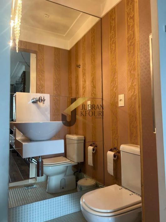 Apartamento à venda no Cambuí - Campinas . Com 1 suíte , 2 salas, lavabo, cozinha planejada ,1 vaga