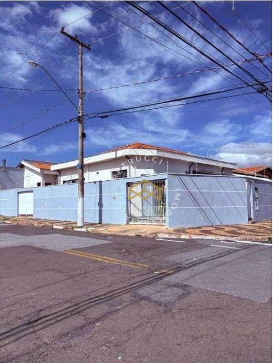 Casa com 3 dormitórios à venda, 162 m² por R$ 690.000,00 - Vila Lemos - Campinas/SP