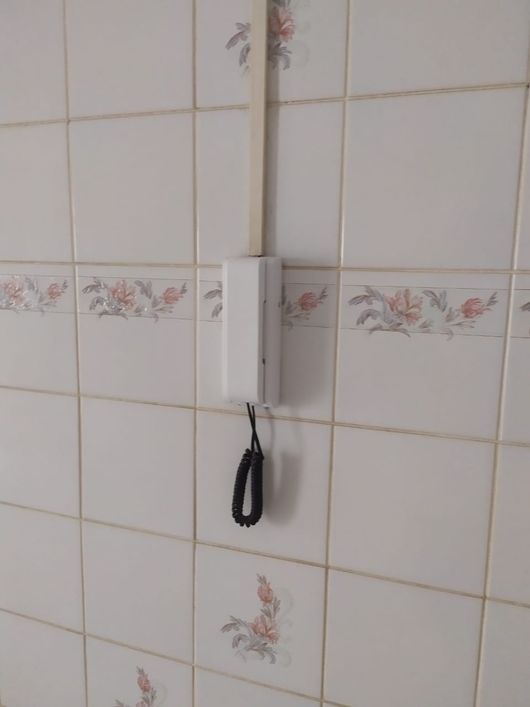 VENDO OTIMA CASA, ESPAÇOSA E BEM LOCALIZADA