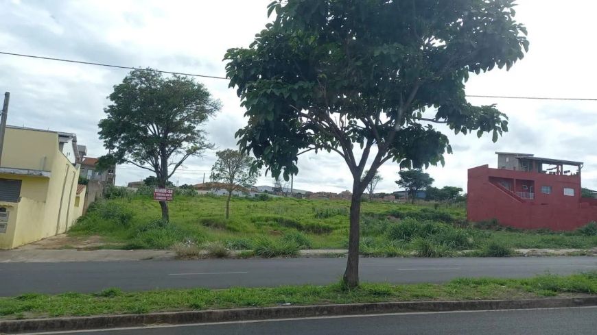 Terreno à venda no Jardim do Lago Continuação em Campinas