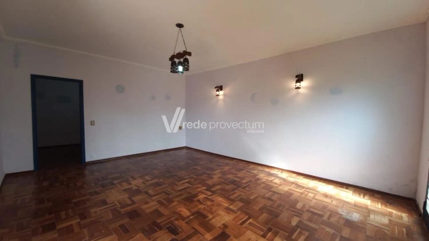 Casa a Venda jardim santana 3 dormitórios 1 suite muito conservada