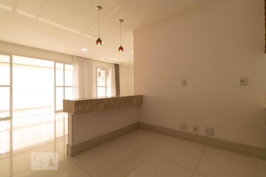 Apartamento à venda no Condomínio Golden Square em Campinas - SP.