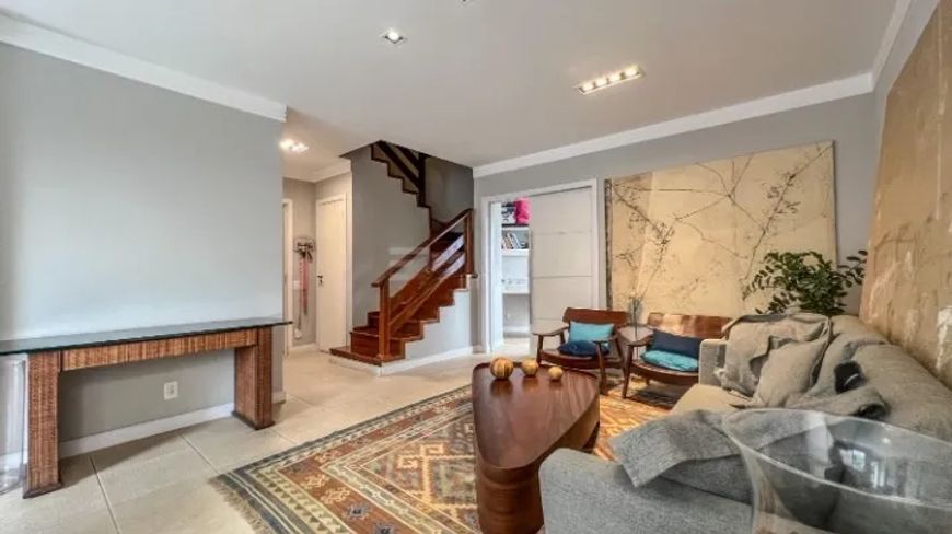 Cobertura Duplex para venda com 4 quartos em Cambuí - Campinas - SP