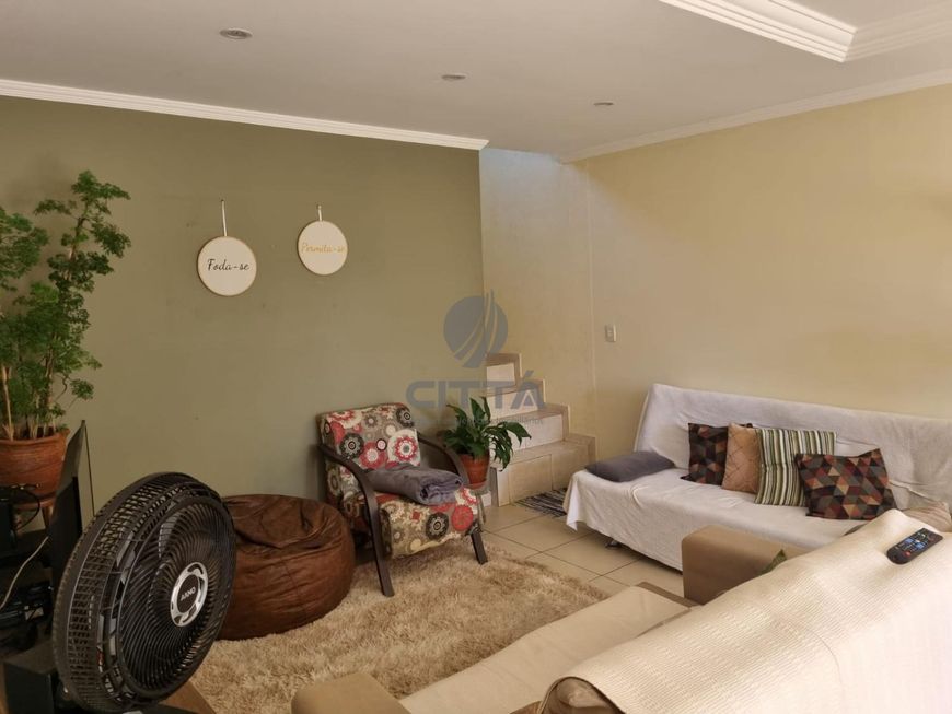 Casa a venda com 4 quartos e varanda, no bairro Residencial Nova Bandeirantes em Campinas