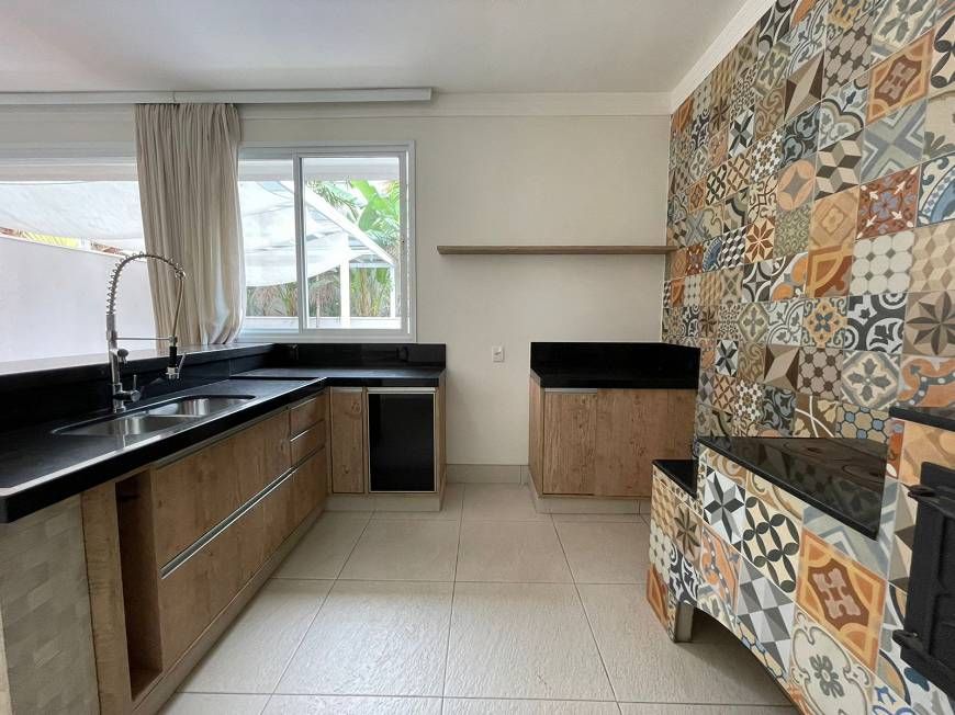 Casa à venda no Swiss Park em Campinas- SP.