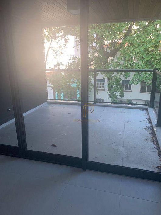 COBERTURA I 2 QUARTOS I IPANEMA (180m²)
