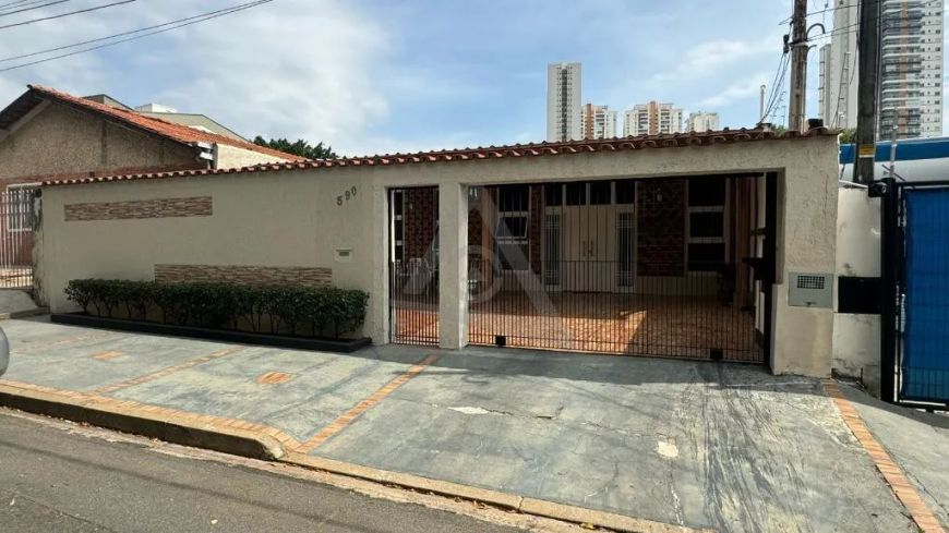 Casa à venda em Campinas, Cambuí, com 3 quartos, com 172 m²