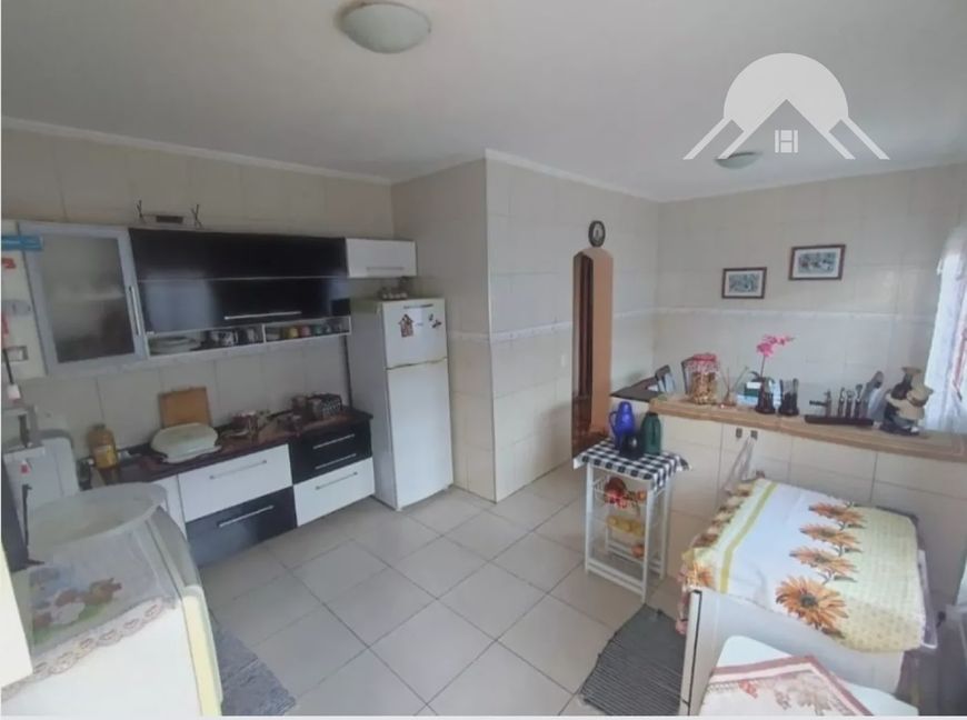 Casa sobrado à venda, 3 quartos, 4 vagas de garagem, sendo 2 cobertas, Dic IV em Campinas / SP.