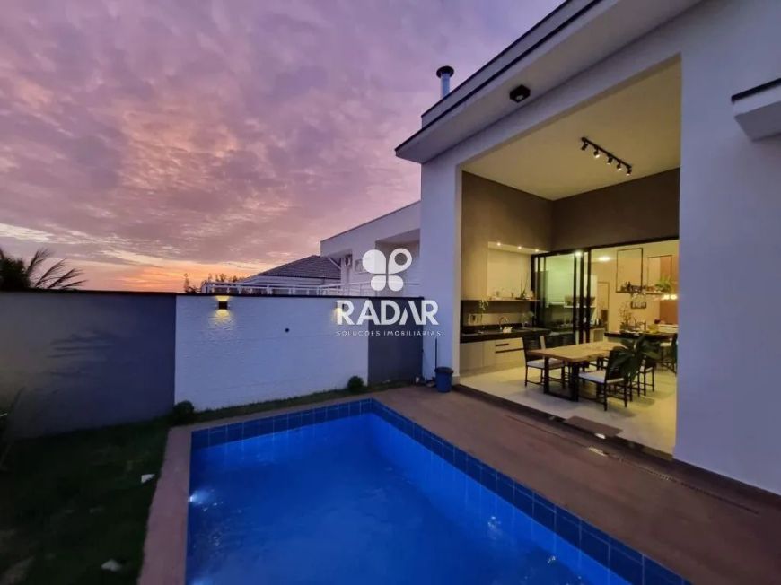 Casa à venda em Campinas, Swiss Park, com 3 suítes, com 205 m², Lauerz
