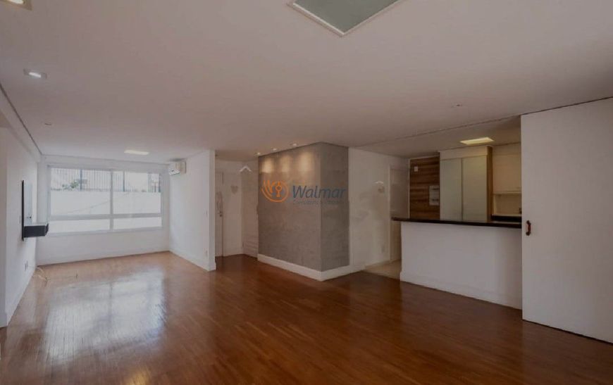 Apartamento à venda no Cambuí, Campinas-SP: 3 quartos, 1 suíte, 3 salas, 3 banheiros, 2 vagas de gar