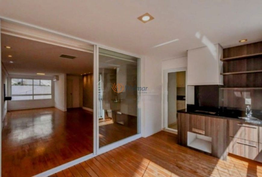 Apartamento à venda no Cambuí, Campinas-SP: 3 quartos, 1 suíte, 3 salas, 3 banheiros, 2 vagas de gar