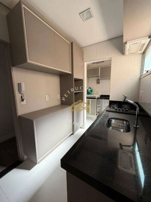 Apartamento com 2 dormitórios à venda, 69 m² por R$ 297.000,00 - Parque Dom Pedro II - Campinas/SP