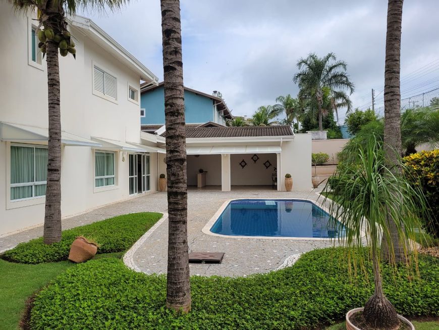 Casa à venda no Condomínio Alphaville Campinas em Campinas - SP.