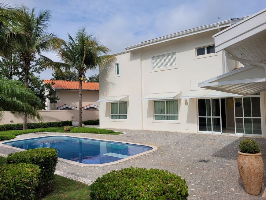 Casa à venda no Condomínio Alphaville Campinas em Campinas - SP.
