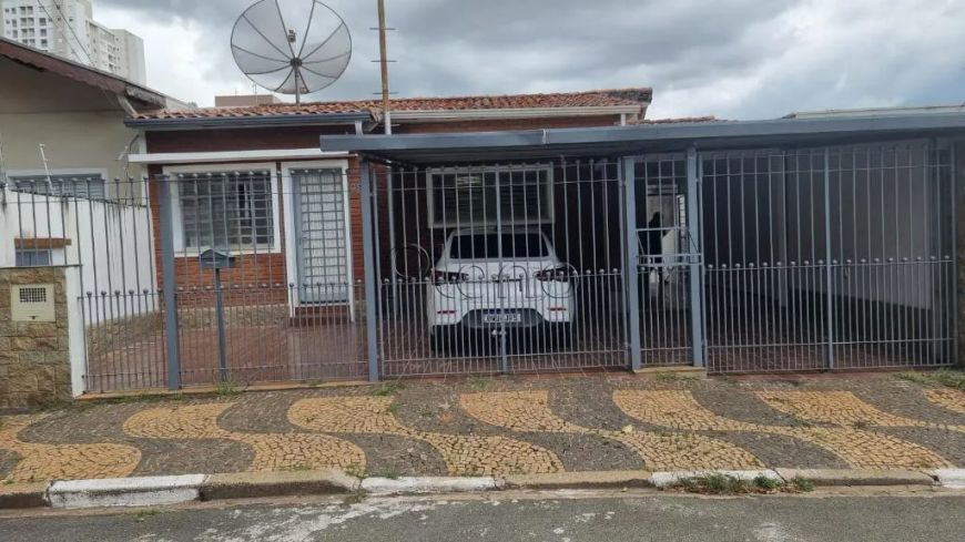 Casa à venda com 3 quartos na Ponte Preta em Campinas