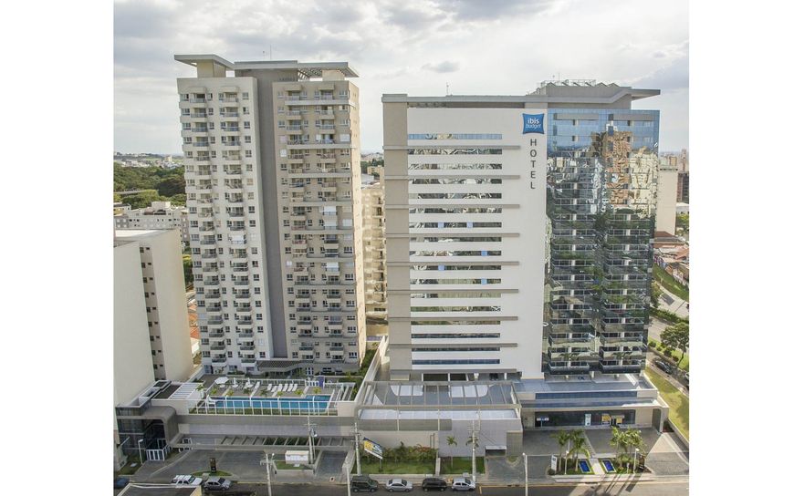 Sala comercial para venda em localização estratégica na cidade de Campinas, ao lado do Cambuí, acess