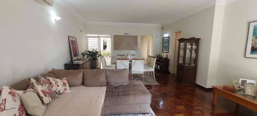 Casa à venda em Campinas, Jardim Chapadão, com 3 suítes, com 180 m²