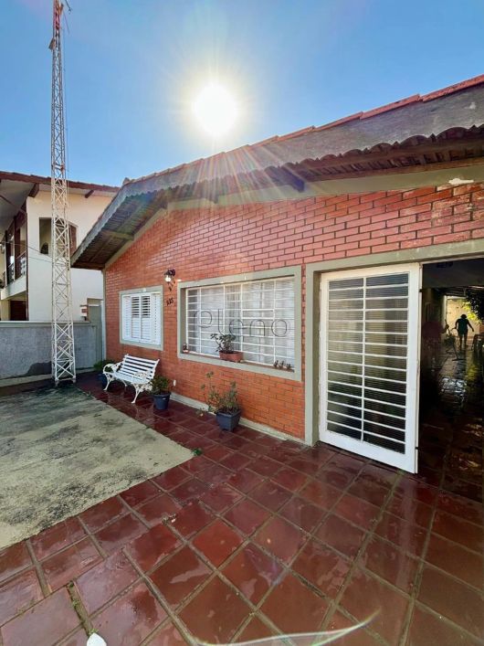 Casa à venda em Campinas, Jardim Amazonas, com 3 quartos, com 197 m²