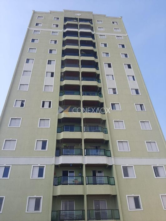 Amplo apartamento com vista panorâmica