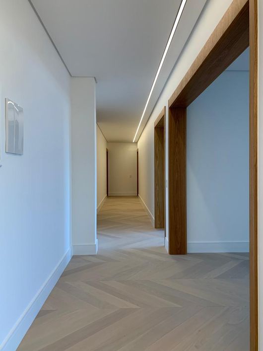 Apartamento Alto Padrão à Venda no Condomínio Saint Peter´s no Cambuí em Campinas - São Paulo.