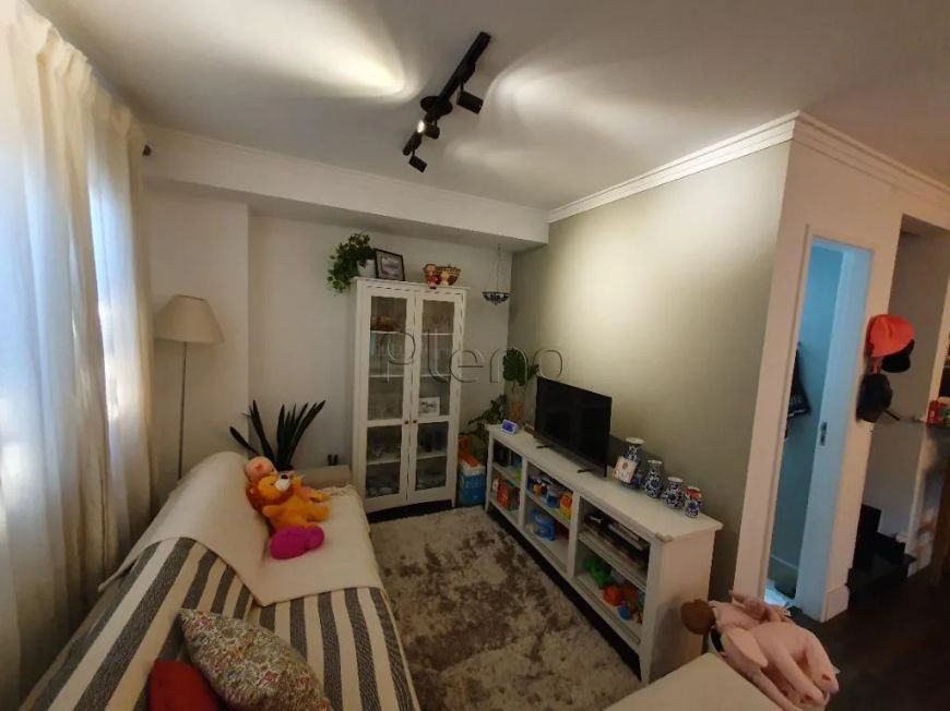 Casa à venda com 3 quartos no Parque Imperador, Campinas.