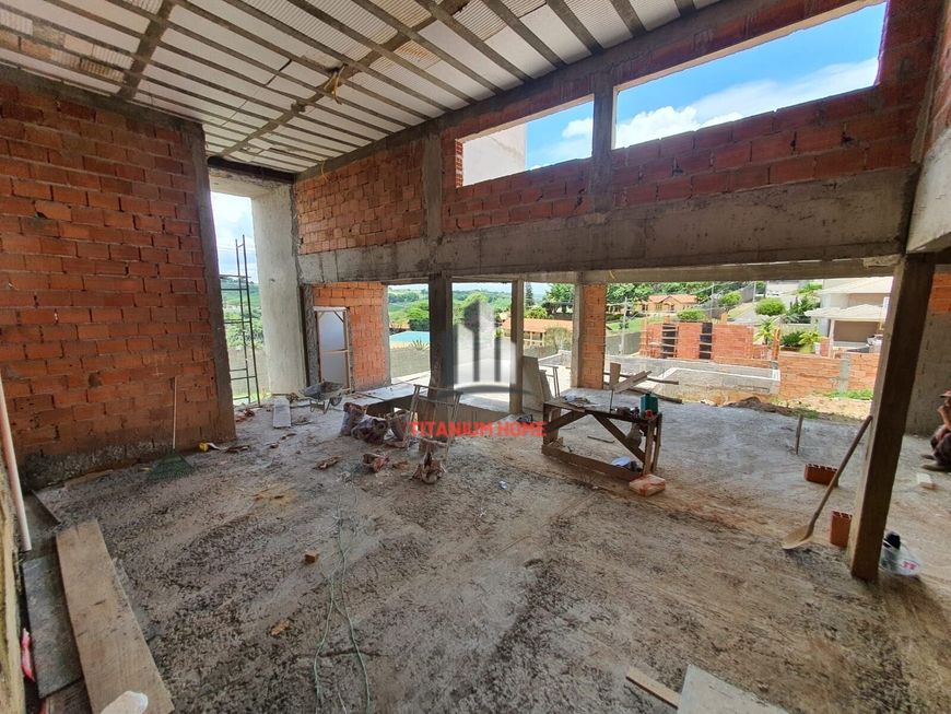 Casa em construcao 3 suites no Swiss Park