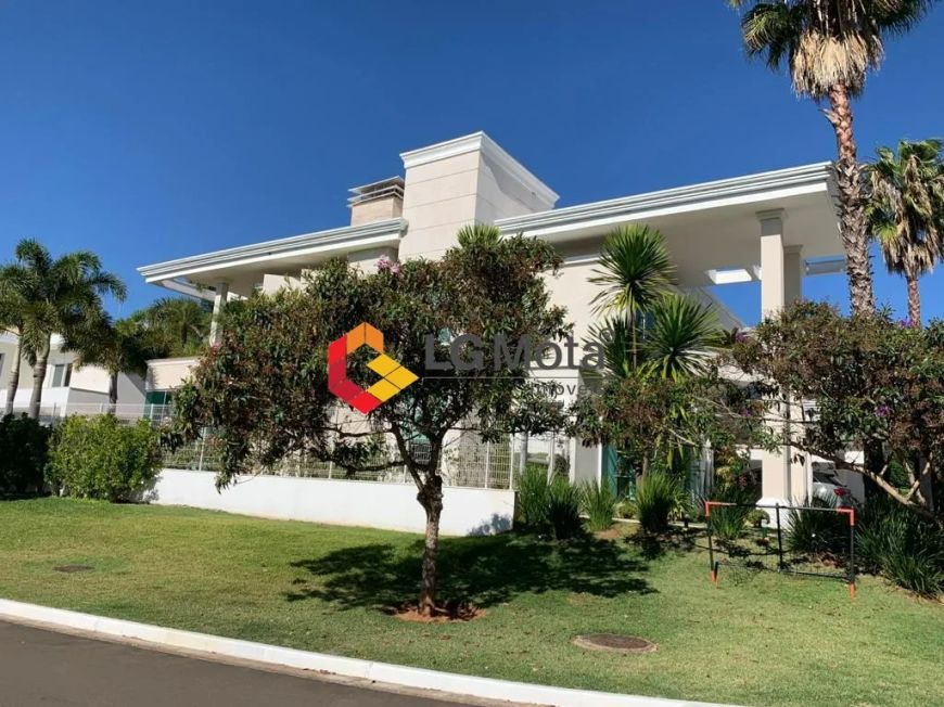 CASA A VENDA NO CONDOMÍNIO ALPHAVILLE DOM PEDRO EM CAMPINAS