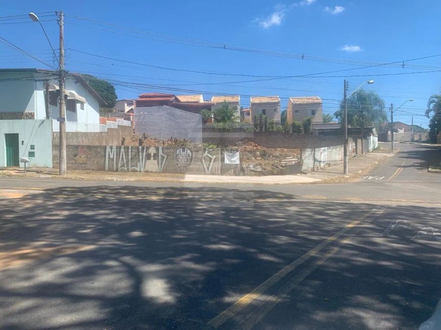 Terreno a venda no Parque Sao Quirino de 570m²