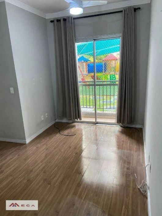 Apartamento com 2 quartos, Condomínio Poema, por R$ 290.000 - Chácaras Campos Elíseos - Campinas/SP