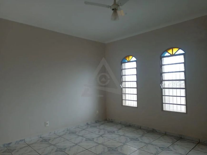Casa à venda em Campinas, Jardim Nova Europa, com 3 quartos, com 157 m²