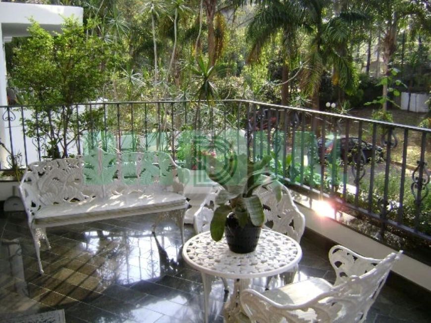 LINDO APARTAMENTO COM 4 DORMITÓRIOS, SENDO 2 SUÍTES.