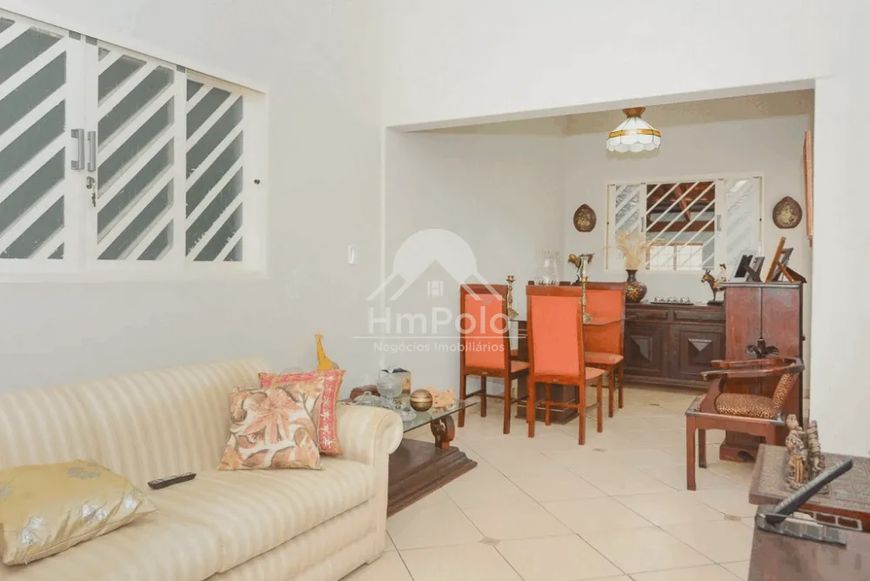 CASA À VENDA COM 4 QUARTOS, 1 SUÍTE E 3 VAGAS NO TAQUARAL EM CAMPINAS/SP.