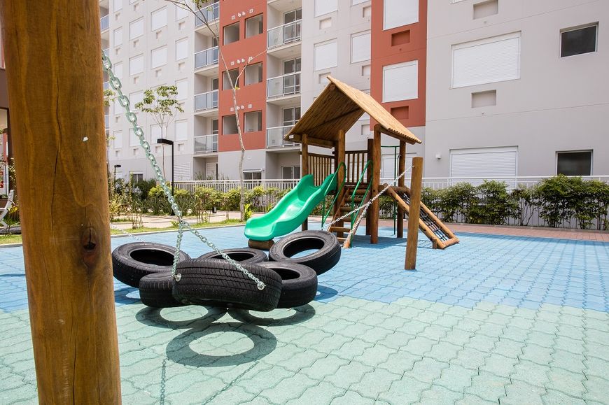 Apartamento de 02 quartos c/suíte, mobiliado