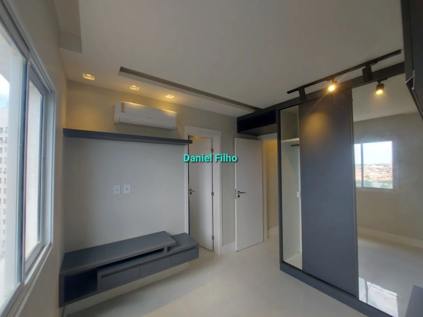 ALUGO APARTAMENTO NO JARDINS DE VENETO COM 131 METROS
