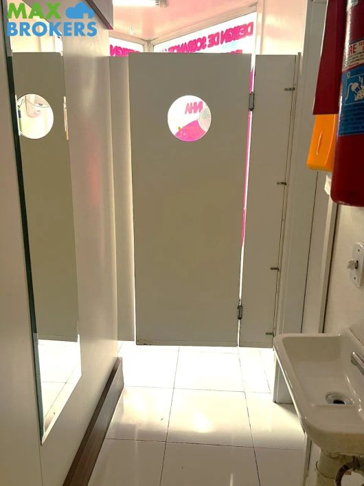 Ponto Comercial à Venda em Ipanema, Centro de Estética, 45 m²