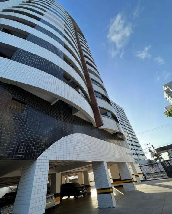 🏠Aluga-se Belíssimo apartamento na Ponta D’Areia (Península)