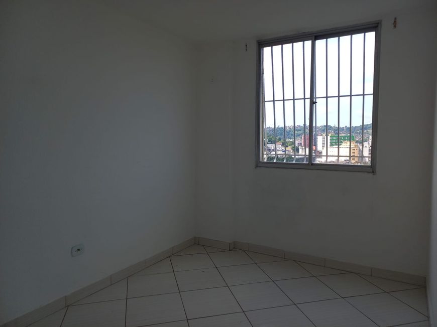 Oportunidade!!! Ótimo Dois Quartos com Vaga