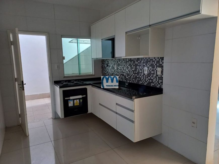 ÓTIMA OPORTUNIDADE! SÃO DUAS CASAS NO MESMO TERRENO!