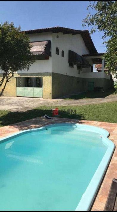 Casa à venda, 220 m² por R$ 290.000,00 - Monjolo - São Gonçalo/RJ