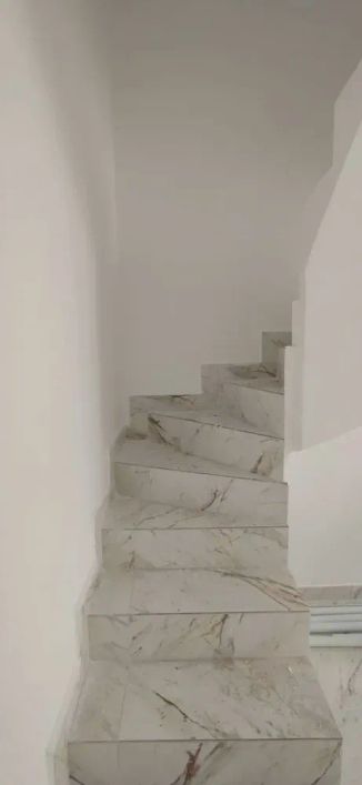 Duplex de 2 quartos,10 minutos do mercado Cortes
