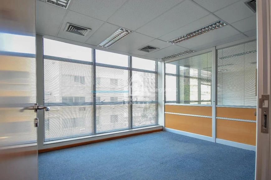 Andar com 700 m² em Botafogo disponível para locação
