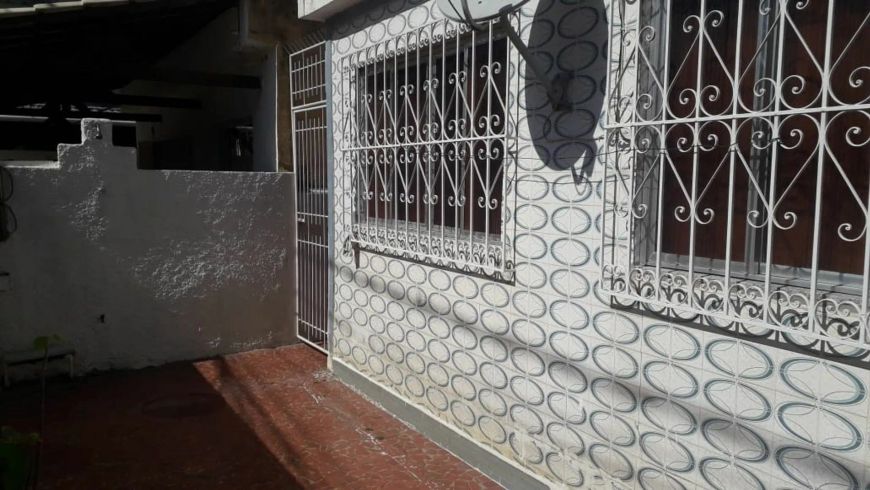 Casa em Rua Osório Borba - Porto Novo - São Gonçalo/RJ
